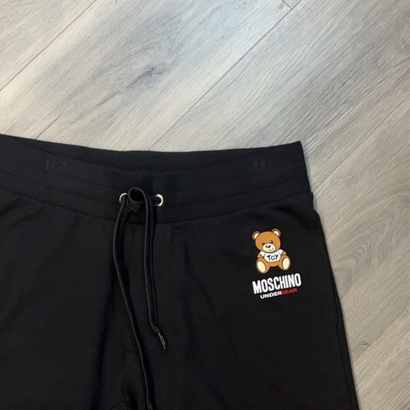 🚨 雙11最後倒數・今晚錯過等明年！【MOSCHINO】泰迪熊小logo短褲(下單前須先私訊)-1