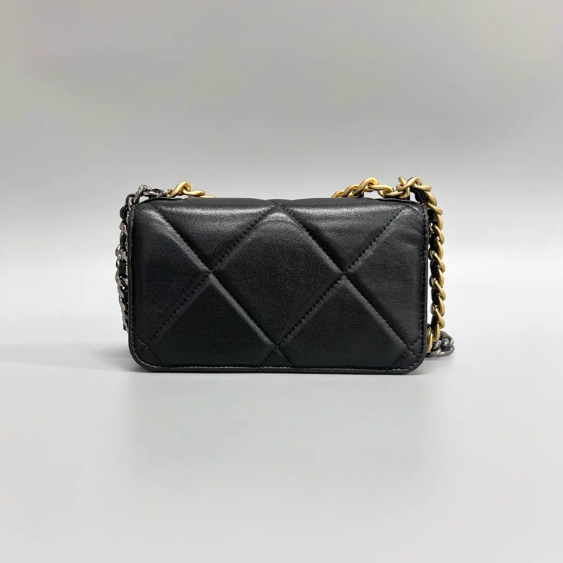 新款芯片款!Chanel 香奈兒 19bagwoc mini 迷你款 黑金羊皮-1