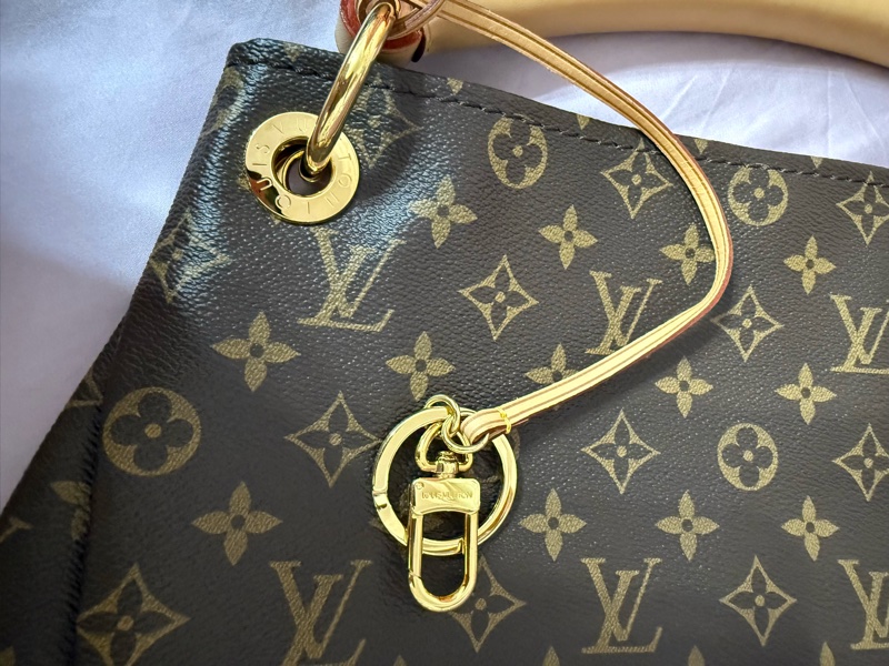 全新 LV 老花monogram 手提肩背包-4