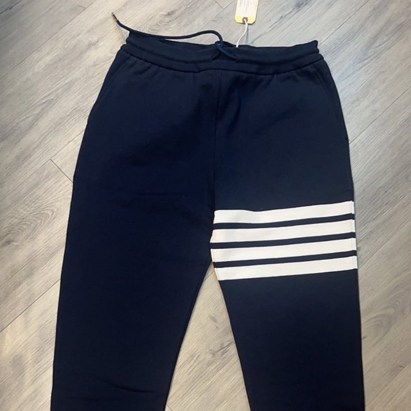 🔥 雙11全面開搶・全館折扣限時開啟！【THOM BROWNE-TB】經典四條紋長褲 深藍(下單前須先私訊)-2