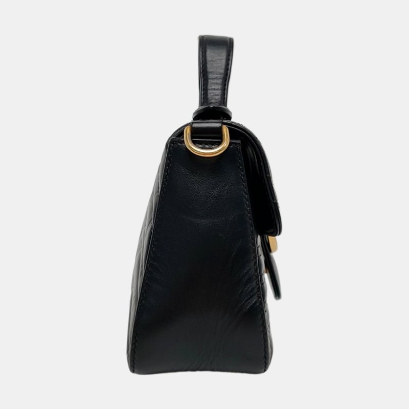 GUCCI GG Marmont 迷你 黑色牛皮绗缝波浪纹肩背包手提包斜背包 金色五金 可拆卸肩带-3