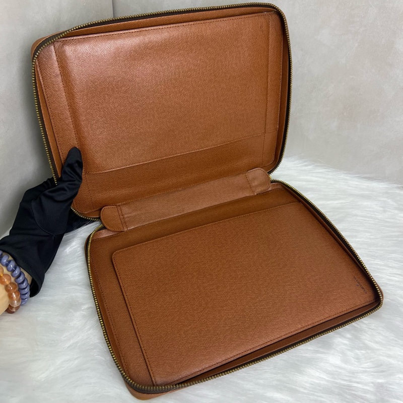 Louis Vuitton 經典手拿包-10