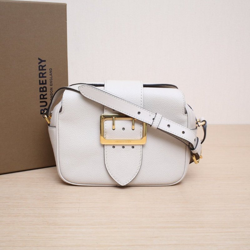 米白色皮革C 巴寶莉舌頭相機包小號20cm-0