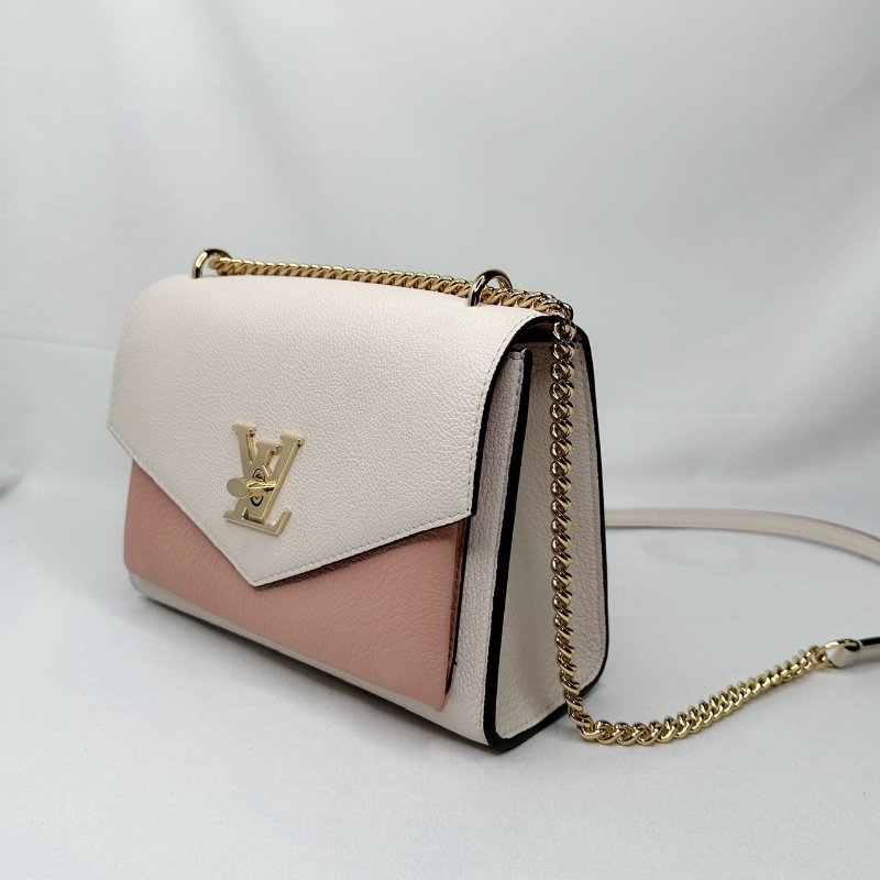 LV My Lock Me鏈帶肩背包-2