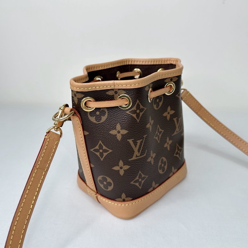 LV Nano Noe水桶包-5