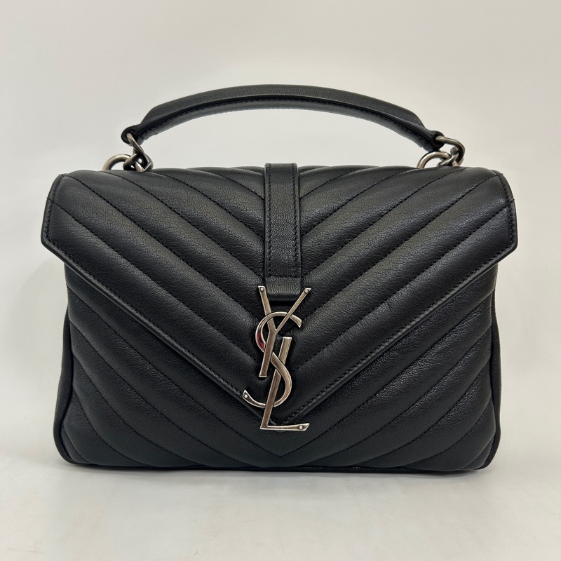 YSL 黑牛皮V型紋銀釦信封下蓋學院包-1