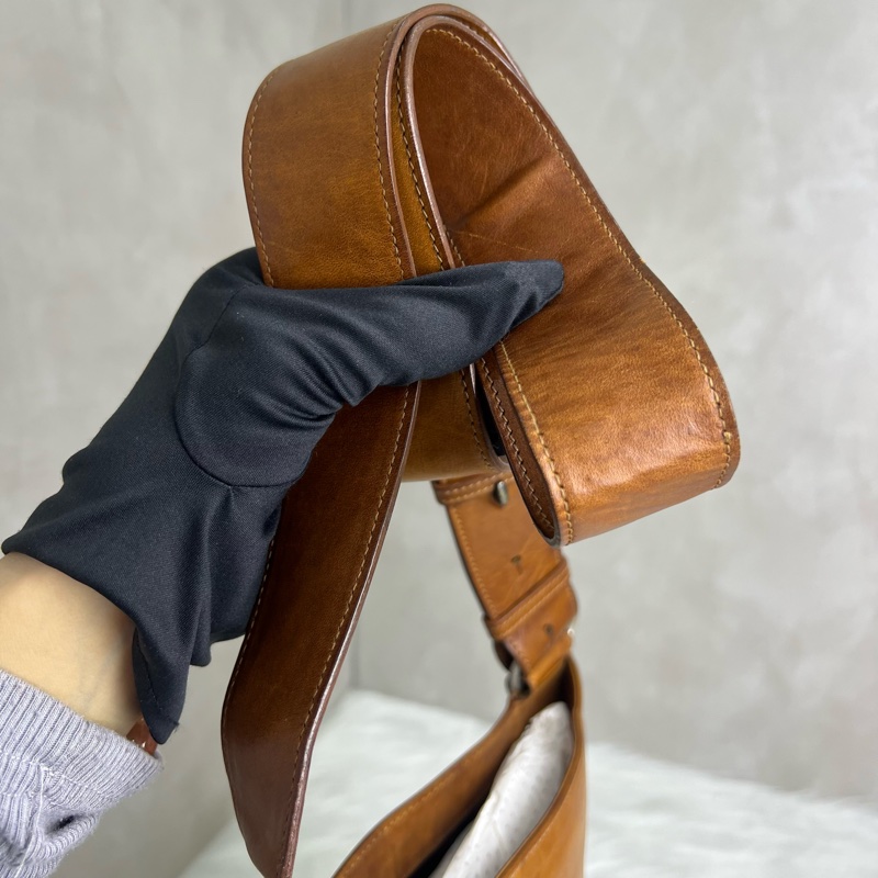 YsL 棕色皮革 斜背包-9