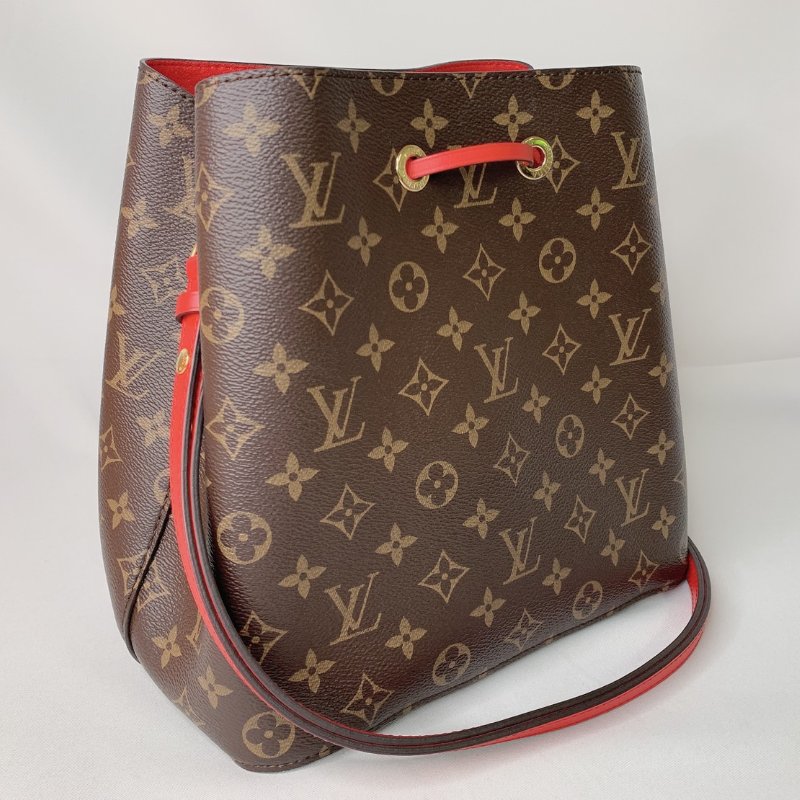 LV NÉONOÉ Monogram老花水桶包-5