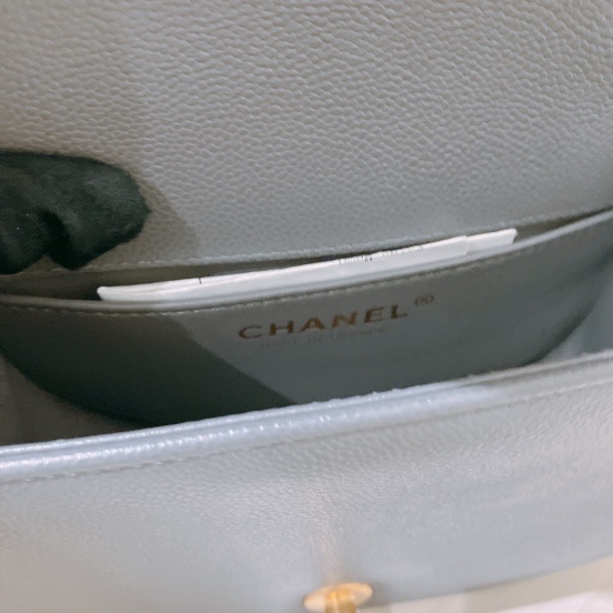 TK1852 CHANEL香奈兒灰色boy款22A BOY MESSENGER BAG CAVIAR GREY X GHW-12