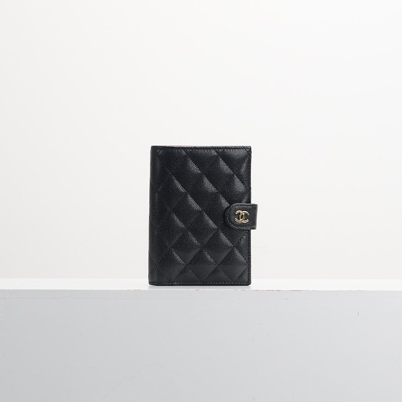 二手Chanel CF護照夾 黑金-0