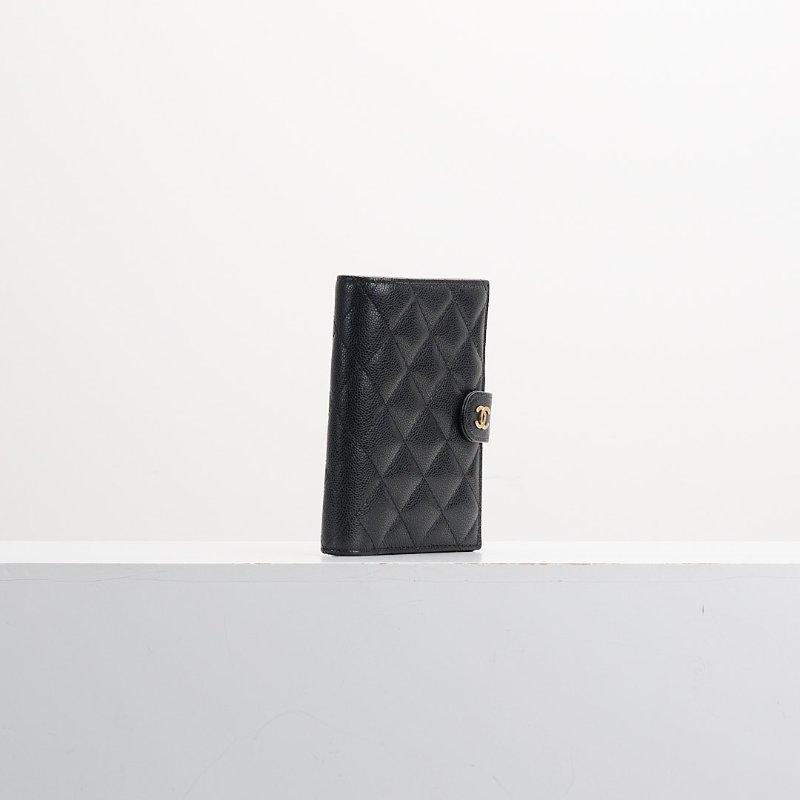 二手Chanel CF護照夾 黑金-1