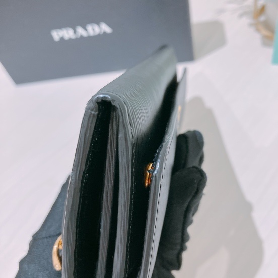 TK1842 PRADA普拉達長銀包金扣LONG WALLET VITELLO BLACK X GHW-9