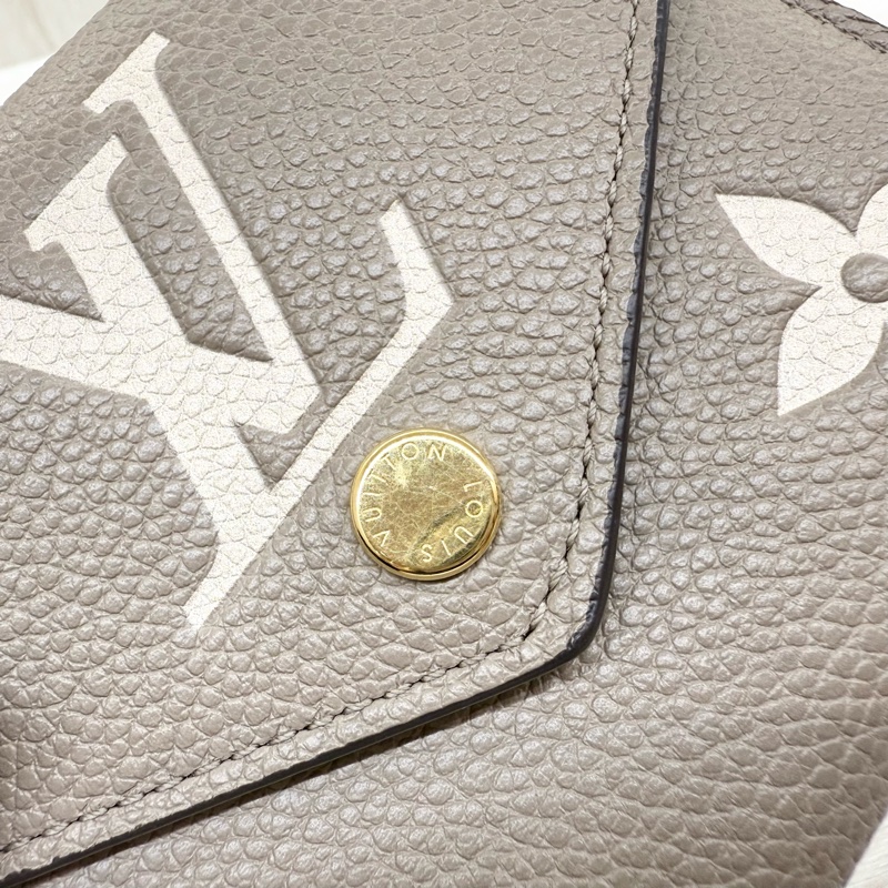 LV斑鳩灰牛皮Victorine三折零錢短夾M81861-10