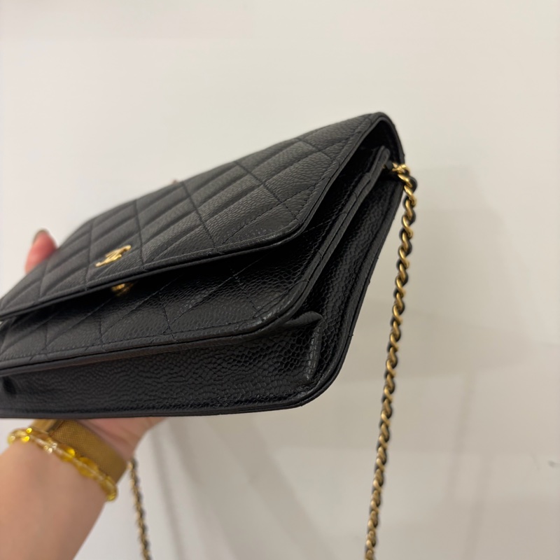 Chanel 黑荔枝牛皮金釦經典WOC-3