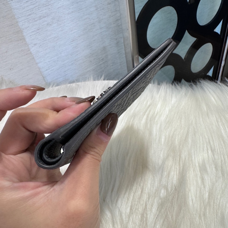 Dior 深灰牛皮對開短夾 全新離櫃-5