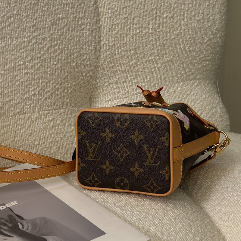 LOUIS VUITTON Nano noe水桶包 - 聖誕限定版-5