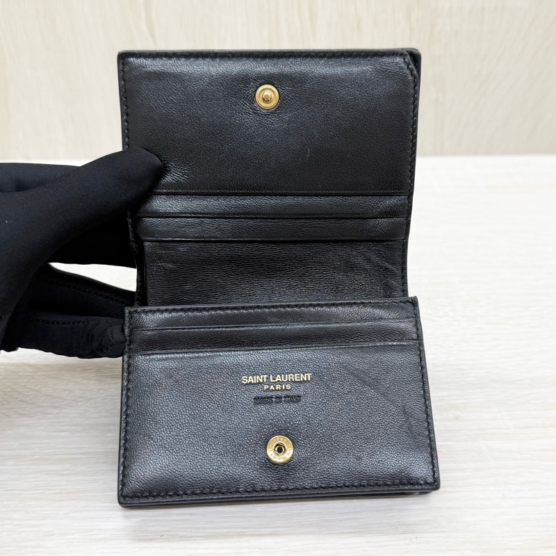 YSL皮夾黑金釦小羊皮對開卡片短夾668290-11