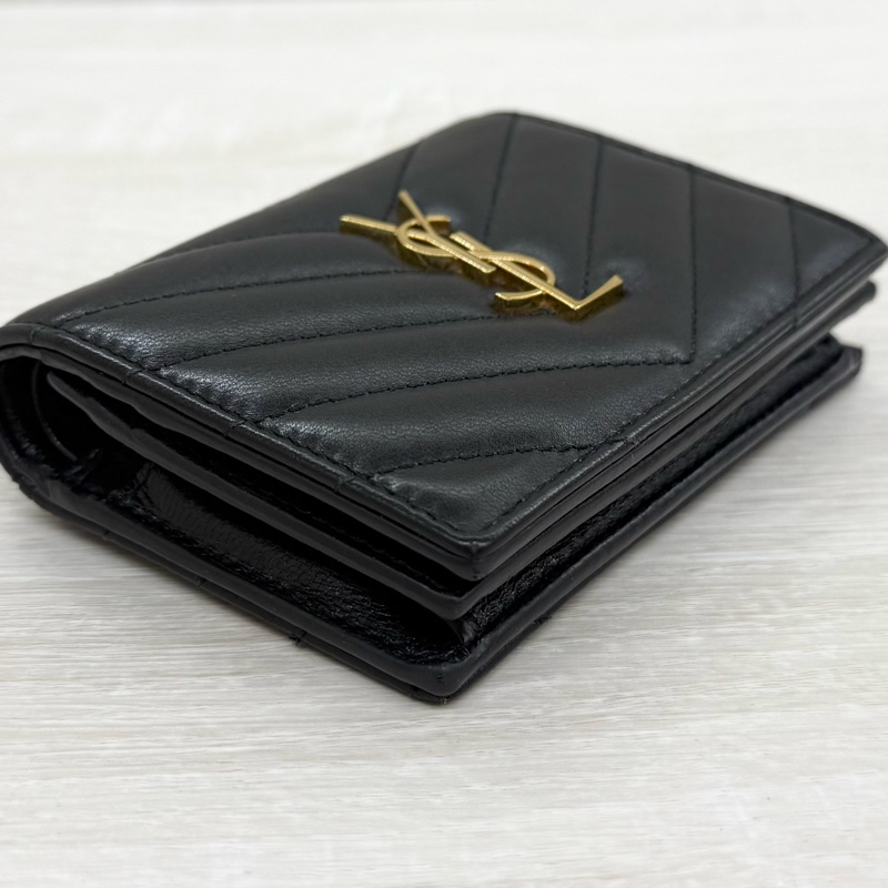 YSL皮夾黑金釦小羊皮對開卡片短夾668290-13