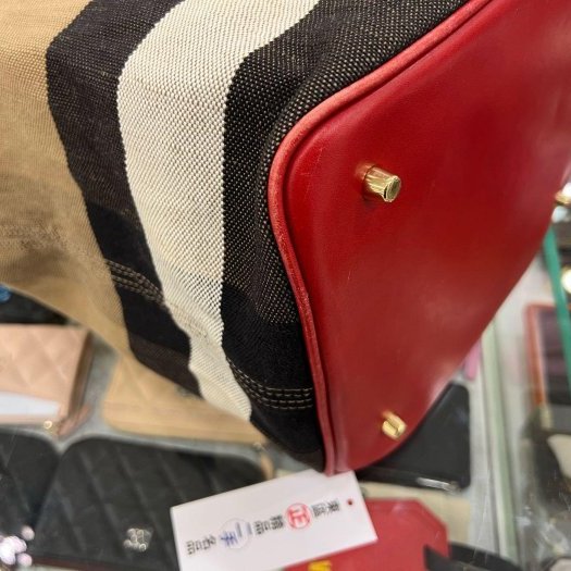 東區正精品㊣BURBERRY 3945742 經典格紋棉麻紅色皮革手提包斜背包水桶包 RZ5882-5