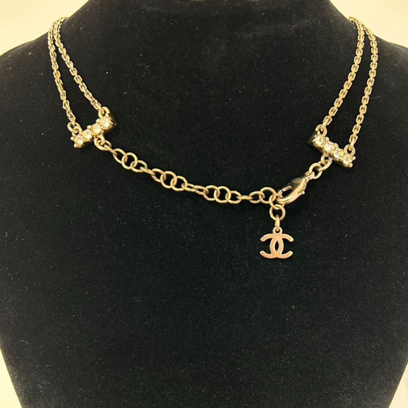 CHANEL金水鑽排字Logo 頸鍊-4