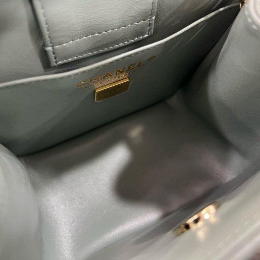 東區正精品㊣CHANEL Mini Bucket 全新香奈兒藍綠色菱格紋荔枝皮牛皮金鍊肩背包斜背包 RZ5875-2