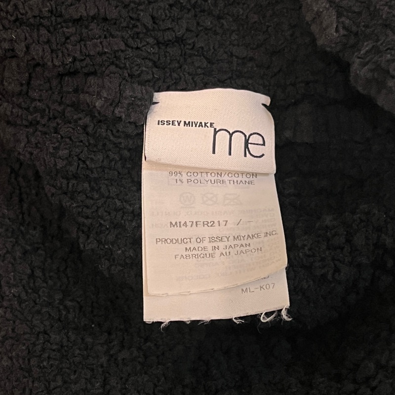 三宅一生 me ISSEY MIYAKE 經典款花椰菜背心、黑色背心、無袖上衣|二手九成新-3