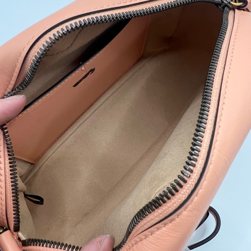 Gucci古驰 马蒙粉色中号相机包-8