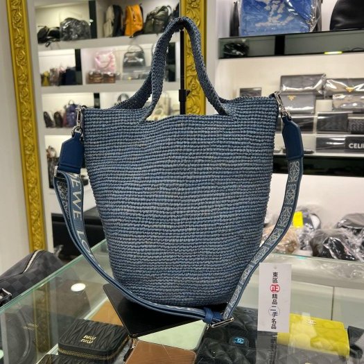 東區正精品㊣LOEWE Slit 近全新藍色酒椰葉草編拚牛皮手提包肩背包斜背包水桶包 RZ5878-5