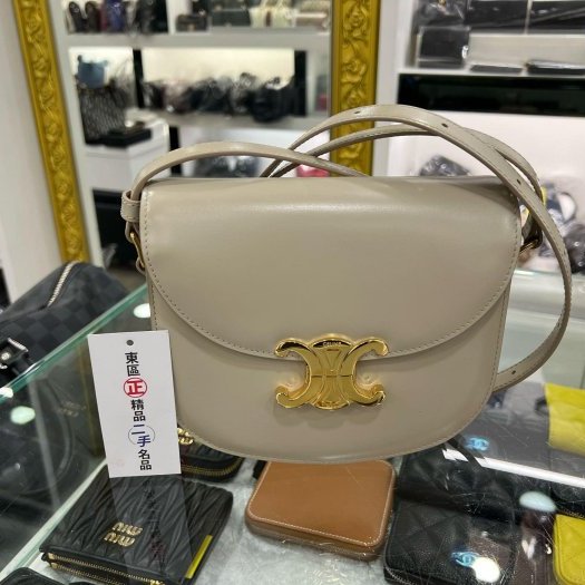 東區正精品㊣CELINE BESACE TRIOMPHE 全新未使用灰色全皮凱旋門金扣翻蓋馬鞍包斜背包小號 RZ5877 110413-0