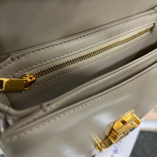 東區正精品㊣CELINE BESACE TRIOMPHE 全新未使用灰色全皮凱旋門金扣翻蓋馬鞍包斜背包小號 RZ5877 110413-4