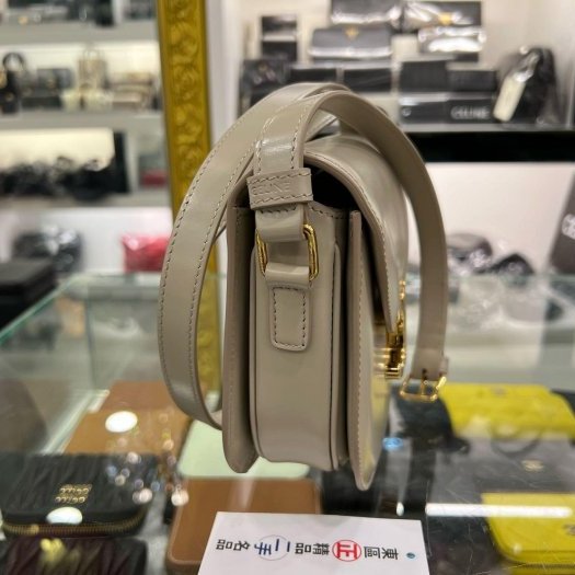 東區正精品㊣CELINE BESACE TRIOMPHE 全新未使用灰色全皮凱旋門金扣翻蓋馬鞍包斜背包小號 RZ5877 110413-8
