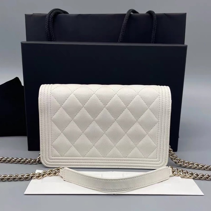 新款芯片款!Chanel香奈兒 菱格鏈條包 Leboy WOC 白色-1
