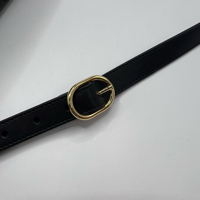 GUCCI古驰 互扣式双G徽标拉链开合流苏相机包-9