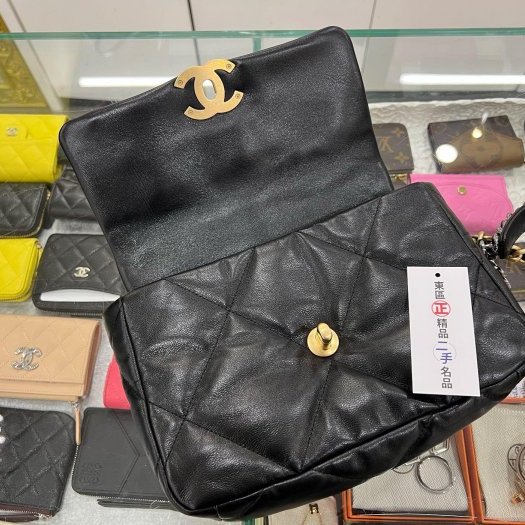 東區正精品㊣CHANEL 19 AS1160香奈兒黑色大菱格紋小羊皮金銀鍊肩背包手提包小號 26CM RZ5844-2