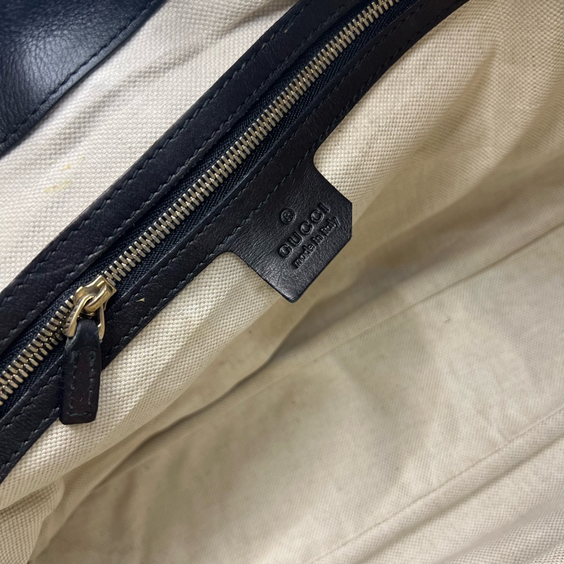 Gucci 古驰单肩腋下包-5