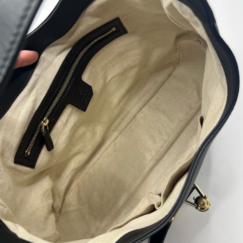 Gucci 古驰单肩腋下包-9