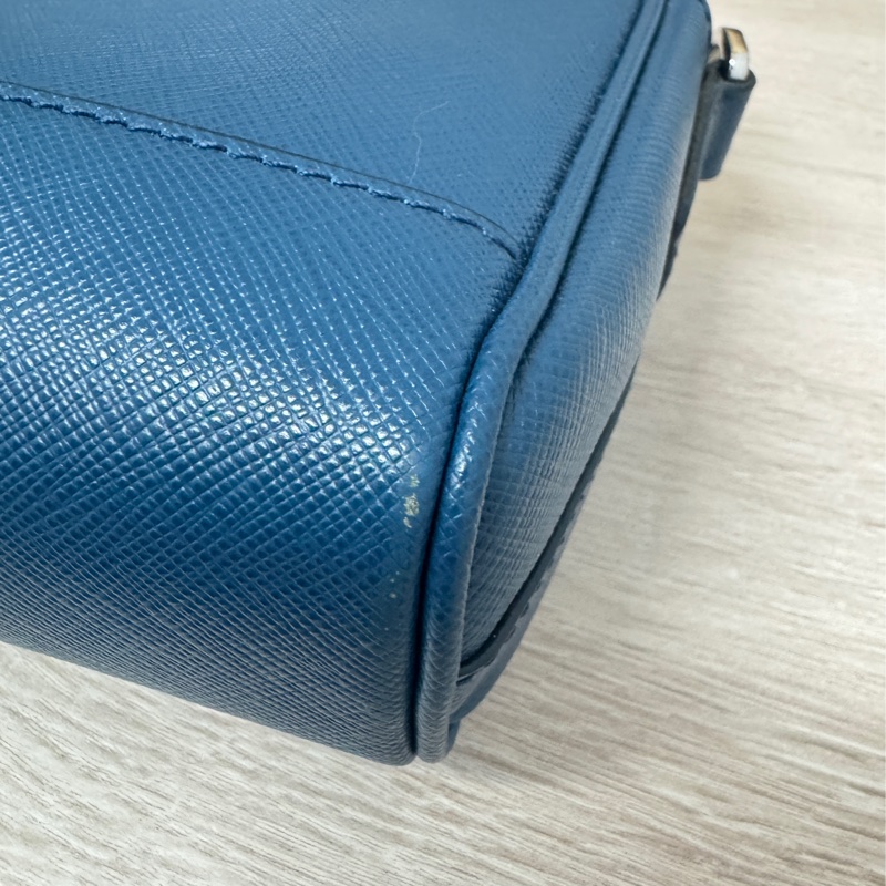 PRADA SAFFIANO TRAVEL 肩背包斜背包 2VH063 皮革藍色 男款-3