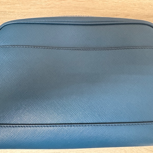 PRADA SAFFIANO TRAVEL 肩背包斜背包 2VH063 皮革藍色 男款-6