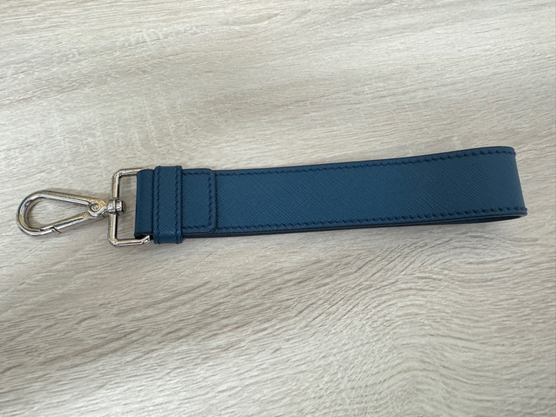 PRADA SAFFIANO TRAVEL 肩背包斜背包 2VH063 皮革藍色 男款-18