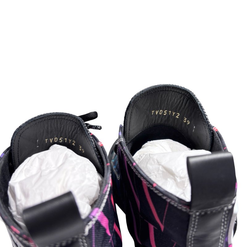 VALENTINO SNEAKERS-5