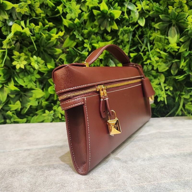 Loro Piana Extra clutch-2