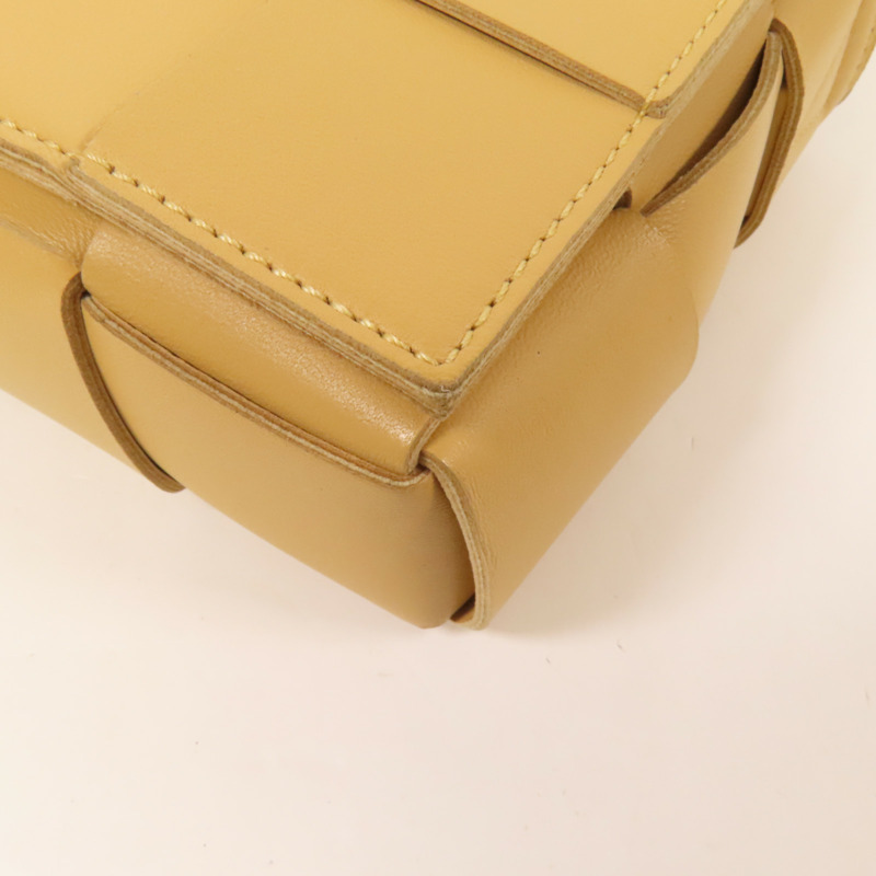 BOTTEGA VENETA 羊皮皮革Cassette肩背袋-5