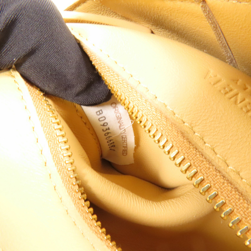 BOTTEGA VENETA 羊皮皮革Cassette肩背袋-11