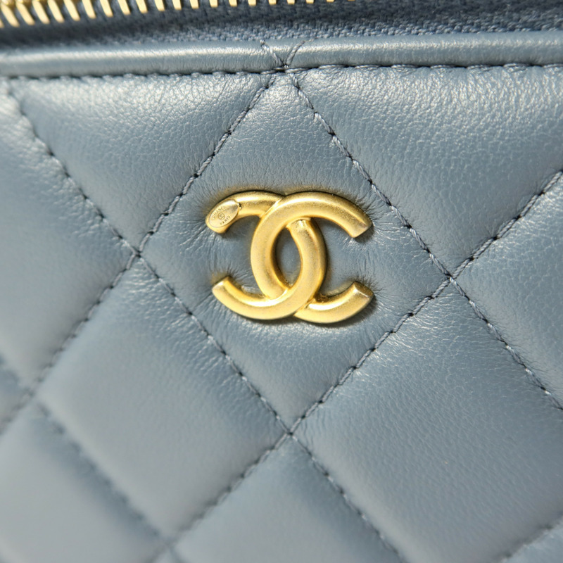 CHANEL 羊皮皮革Vanity Case金扣鏈帶肩背袋-8