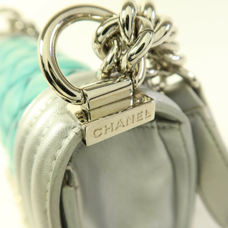 CHANEL 牛皮皮革/PVC Boy 20銀扣鏈帶肩背袋-13