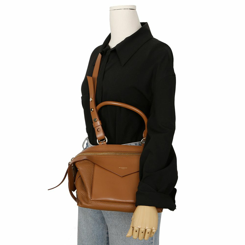 GIVENCHY BB5015B025 絨面革小號托特單肩包-13