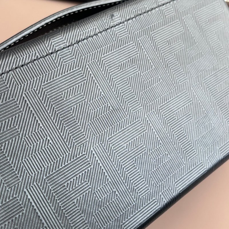 ::FENDI:: Baguette Soft Trunk 黑色皮革手拿包 斜背包 箱型包-15
