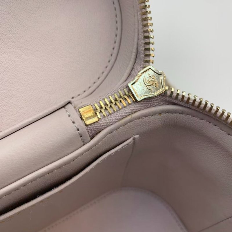 CHANEL 羊皮淡紫色兩用盒子包Vanity Bag-15