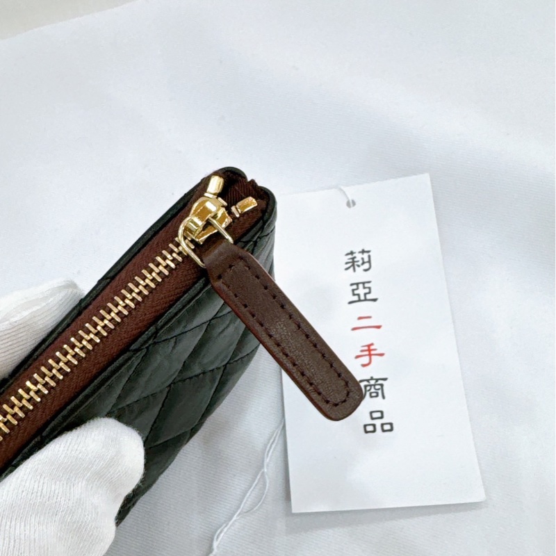 莉亞精品♡ 2.55ㄧ字零錢包 近新美品-5