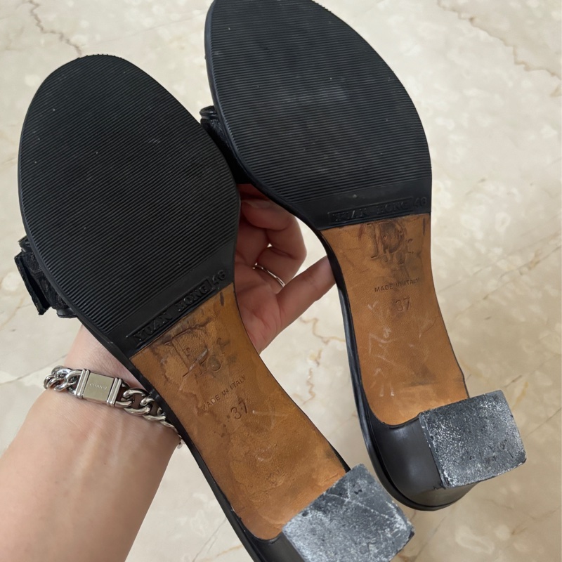 Dior 涼鞋 尺寸37-5